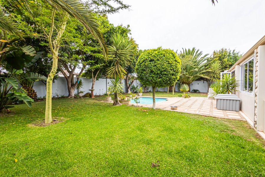 3 Bedroom Property for Sale in Country Club Western Cape